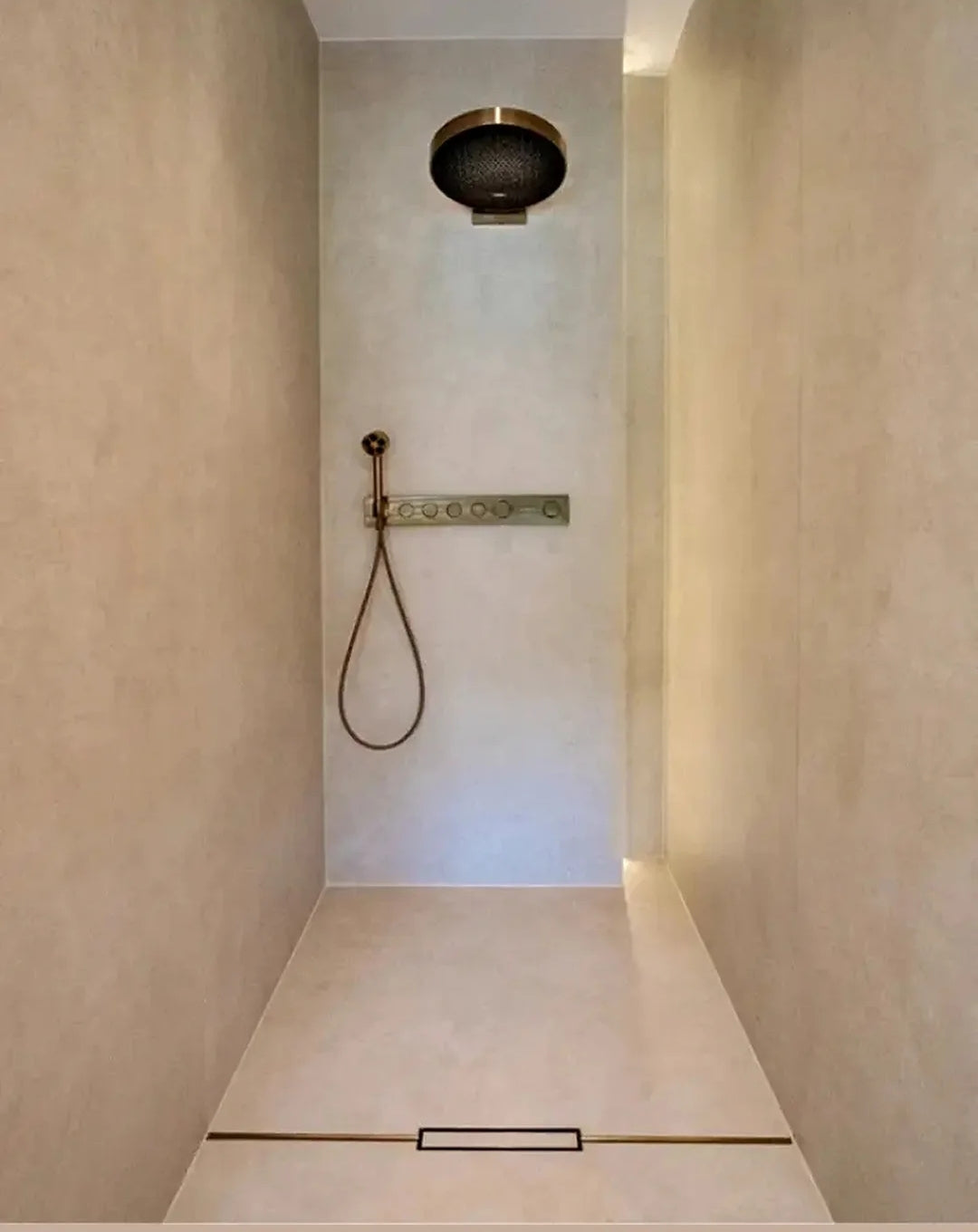 Shower Channel - 90cm to 200cm Cuttable
